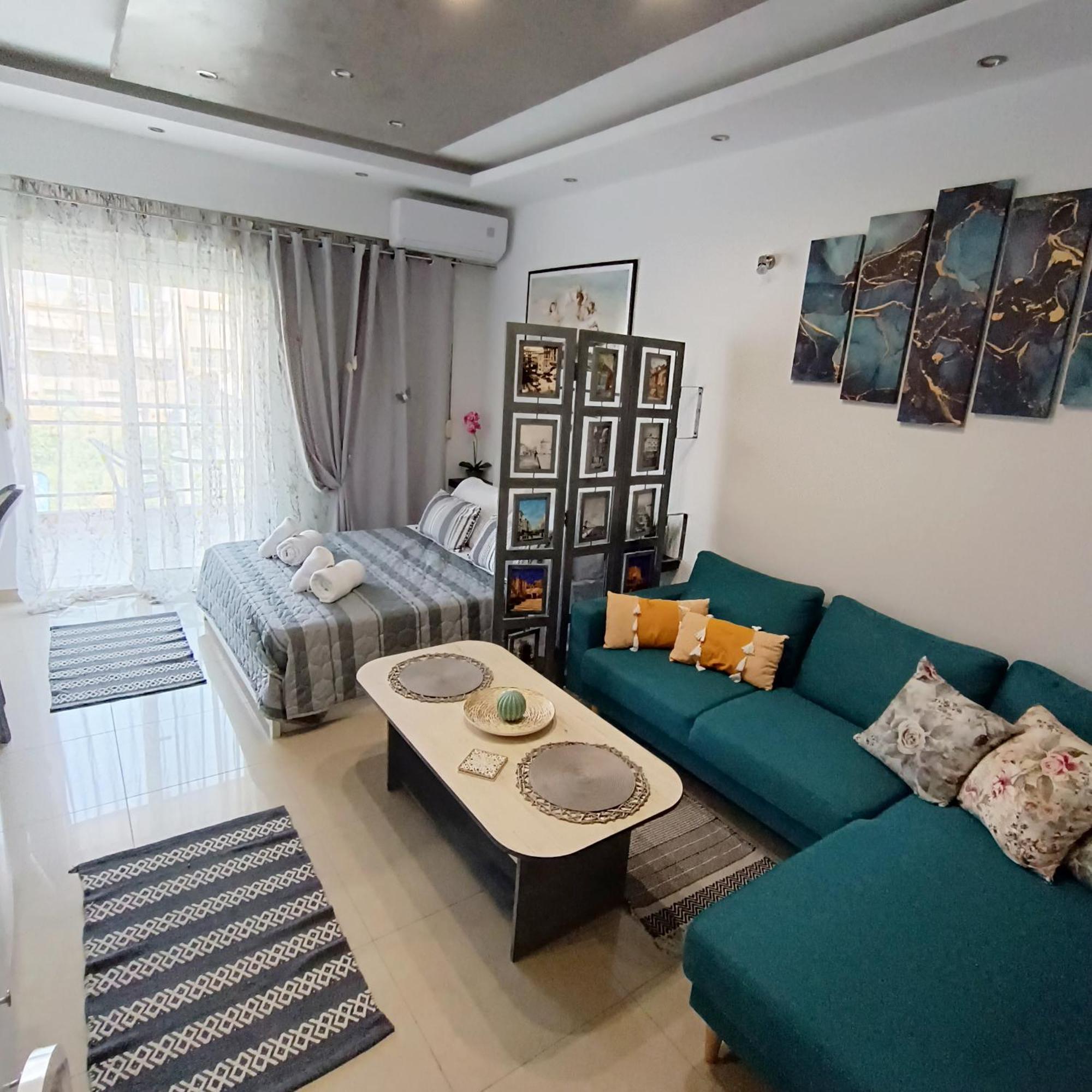 White Orhid Modern Appartement